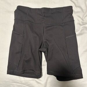 Gap Bike Shorts 6”